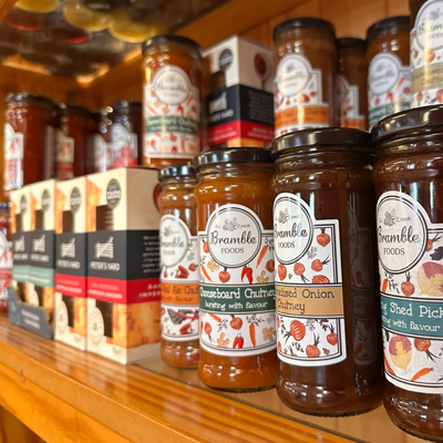 Eat &amp; Shop image