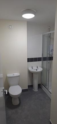 1 Bed bathroom 1