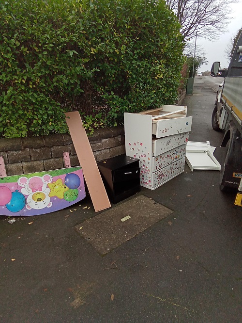 Items dumped in Latham Road, Tipton
