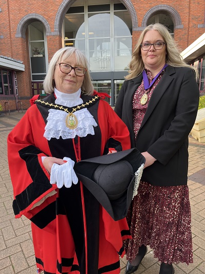 Deputy mayor councillor Elaine Giles newton ward and the deputy mayoress, her daughter Elizabeth Giles