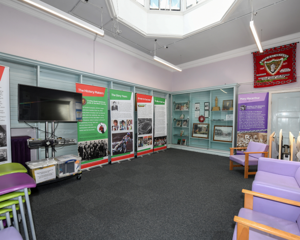Cradley Heath Library